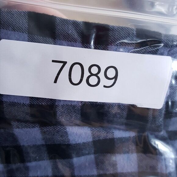 BEACH LUNCH LOUNGE Womens Top Large Blue Plaid Pullover Flannel Bell Sleeve - Picture 9 of 9